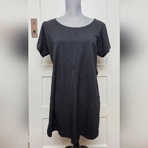 BUTTERCREAM, Long Black, Shortsleeved Tee, Open Sides EUC B63